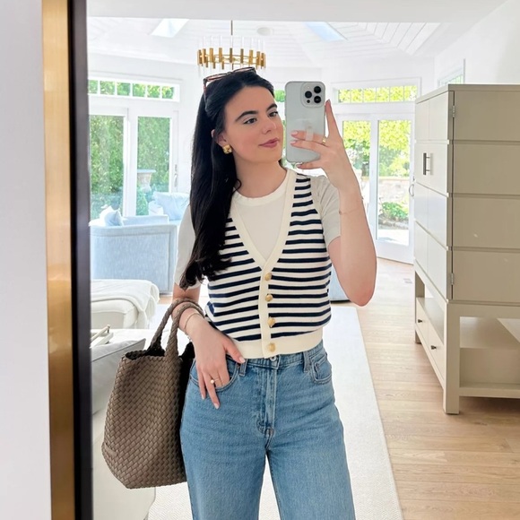 J. Crew Women's Emilie Striped V Neck Vest Black White Preppy Size Medium - Picture 3 of 6